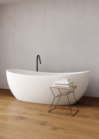 Aral Free Standing Bathtub in Glacier White